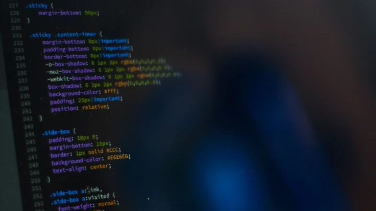 Claude Fable 5.1 reduce costes y refuerza coding y trabajo de conocimiento para empresas