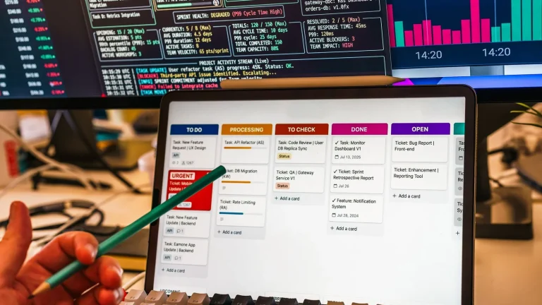 ERP para pymes: cuándo dejar de gestionar facturas, clientes y tesorería en herramientas separadas