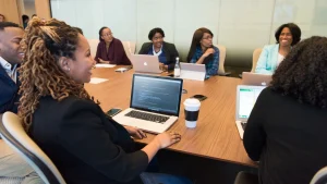 Google Meet cambia el 29 de septiembre la toma automática de notas en reuniones de tres o más personas