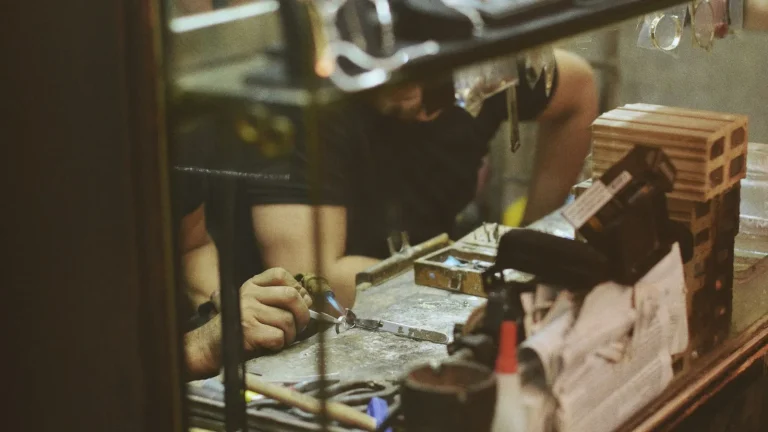 MadridJoya reúne más de 300 marcas y refuerza la conexión entre empresas, formación y joyería cordobesa
