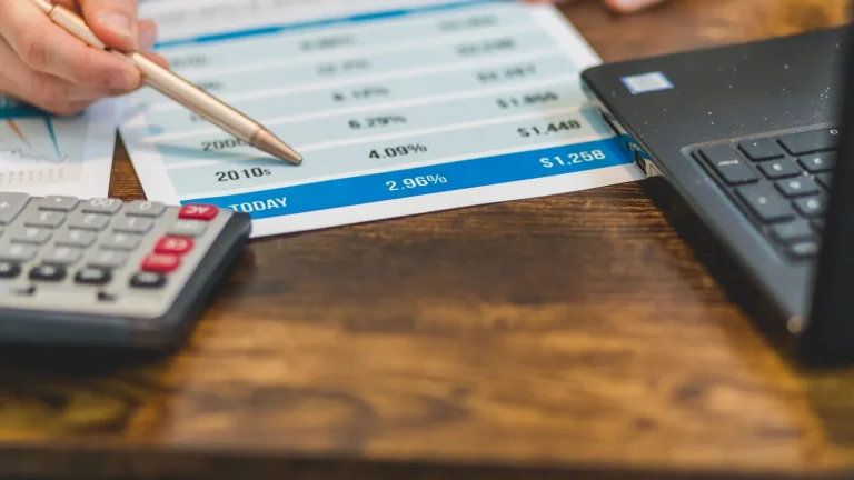 La morosidad bancaria baja al 2,51% en julio, con 31.410 millones en créditos dudosos