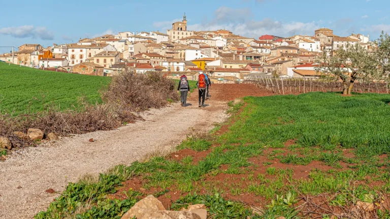 O teu Xacobeo 2027 abre el 1 de octubre: autónomos y pymes pueden pedir hasta 25.000 € para proyectos del Camino